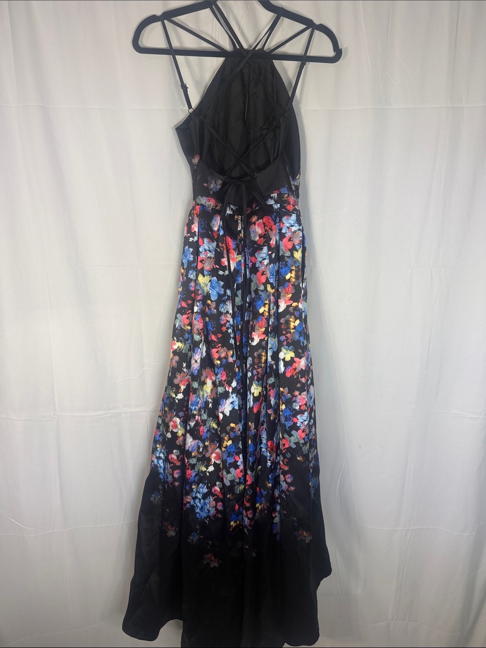 MORGAN & CO BLACK FLORAL HALTER PROM GOWN SZ 1/2 - Picture 7 of 10